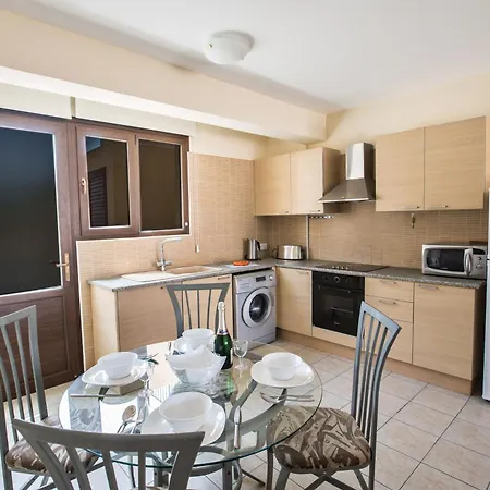 Gemuetliche In Der Naehe Des Nissi Apartmán Ayia Napa